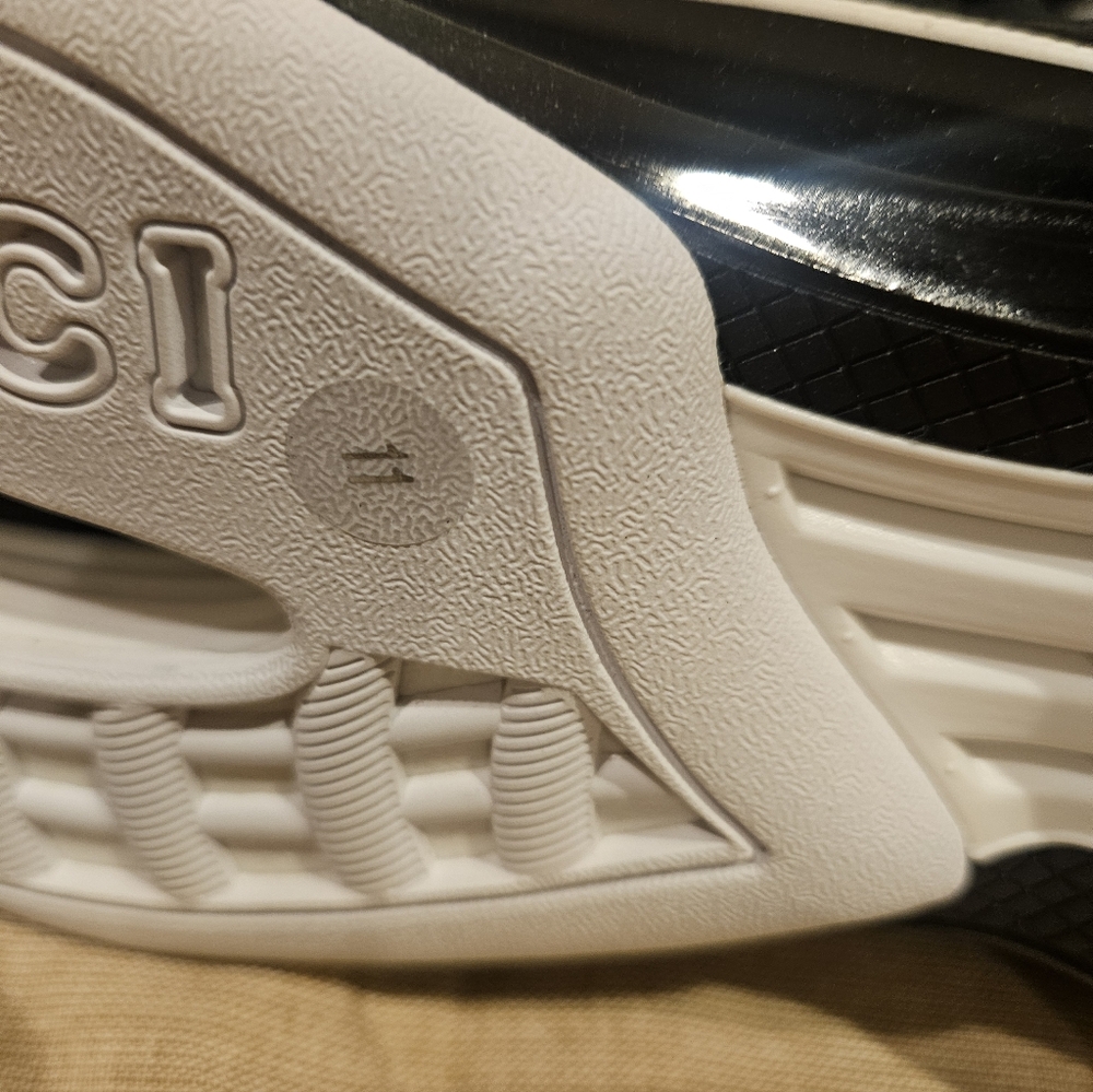 Gucci Run Sneakers Black White Suede Mesh GG Size UK 11 - Picture 6 of 8